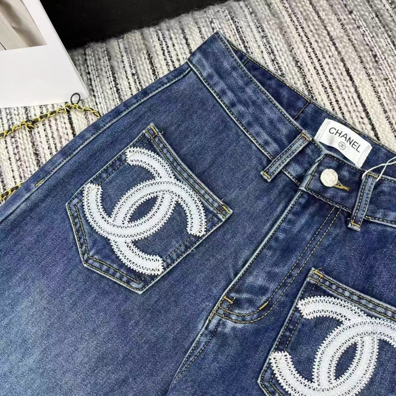 Ch**el jeans